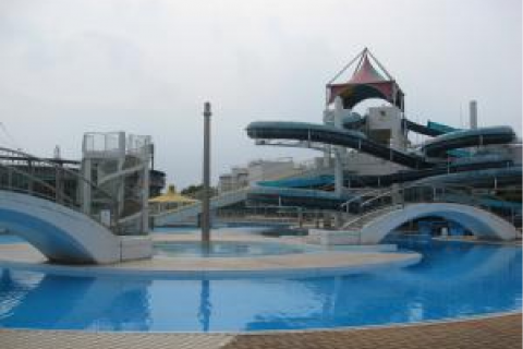 西条運動公園総合プール