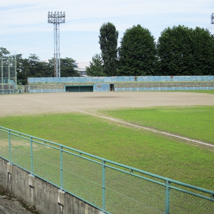 米沢市営西部野球場