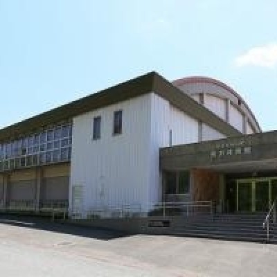 長沢体育館
