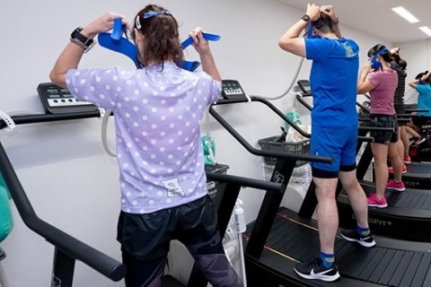 低酸素トレーニング 標高3000mで時短トレーニング”低酸素トレーニングジムAIRNIX