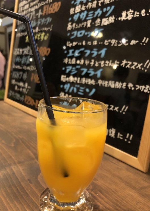 ワンドリンク制