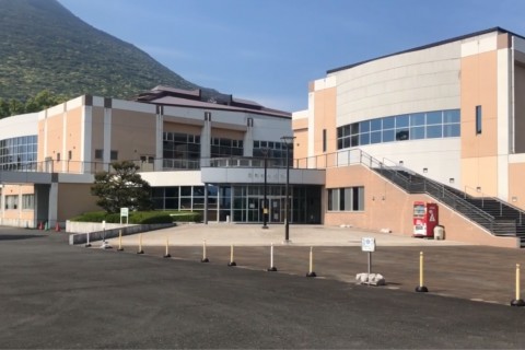 指宿市立／開聞総合体育館