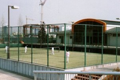 大阪市立／鶴見緑地庭球場