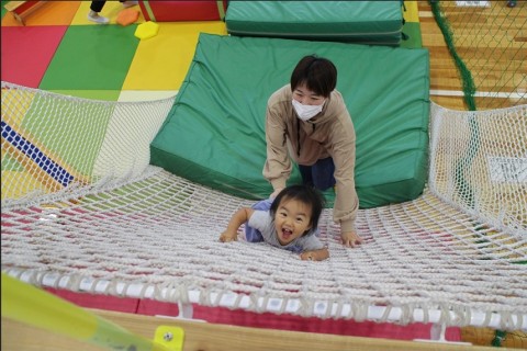 予約で確実に!【早朝開場 8/27（土）】2歳～5歳親子対象 親子運動あそび教室 ﾌﾟﾚｲｿﾞｰﾝ