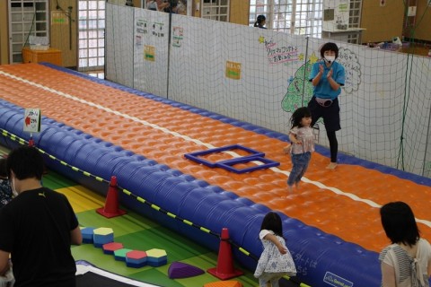 予約で確実に!【早朝開場 8/27（土）】2歳～5歳親子対象 親子運動あそび教室 ﾌﾟﾚｲｿﾞｰﾝ