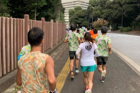 超越サブ3 神宮外苑K4分切りハーフマラソン