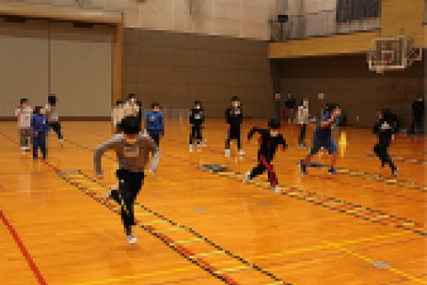 ジュニア陸上教室　（水曜日コース、金曜日コース）