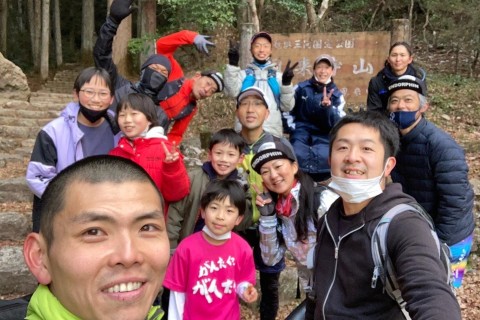 最速参拝競走　IN　鳳来寺２０２２　～１４２５段を駆け上がれ～