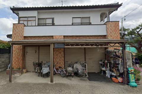 八巻輪業商店