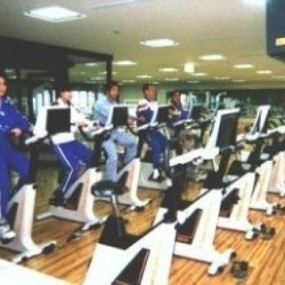 東淀川屋内プールトレーニング場