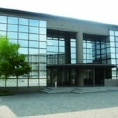 和歌山市立和歌山東公園体育館