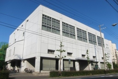 鳴尾体育館