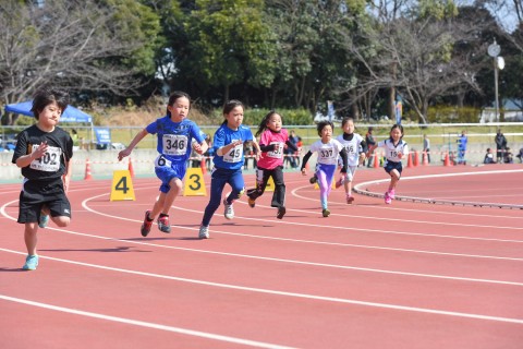 第８回 瞬足チャレンジ小学生「学年別」コ－ナ－走選手権 in 国立競技場