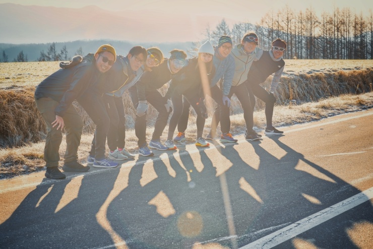 マンディル近郊の峠ピーク