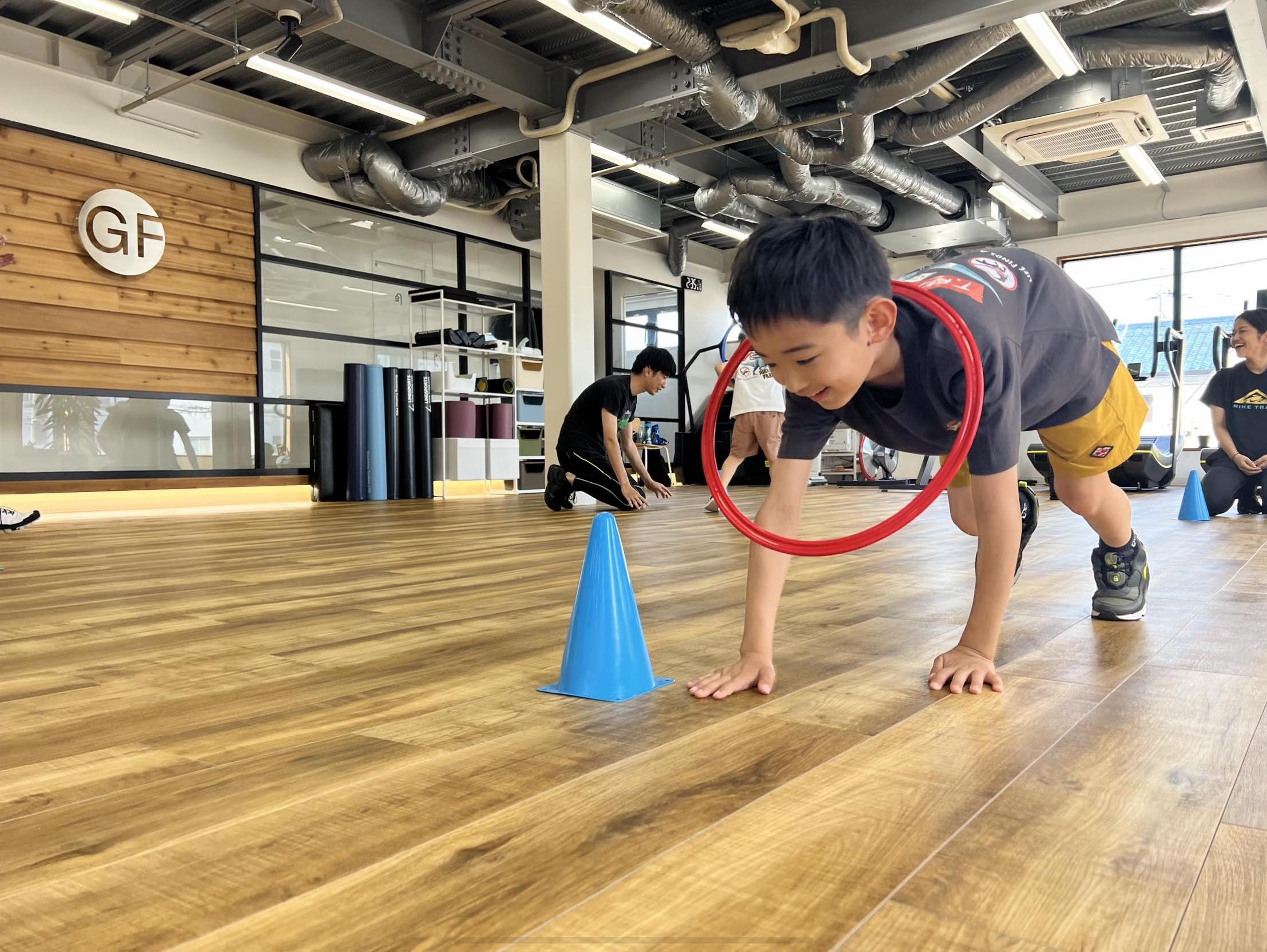 モノマニア四日市店】hechuan スピンバイク 有酸素運動 脚力