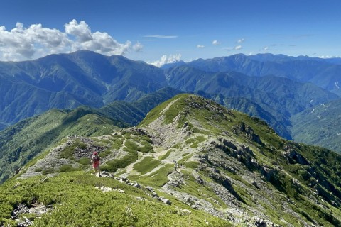 8/1-3. MINI TOR 白峰三山-仙丈ヶ岳縦走 3ステージラン　68km 累積7800m