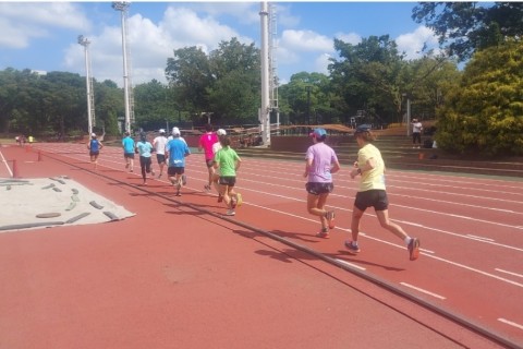 【12/30(火)8:00～】すごー練 [5km走（6'00/km)＋筋トレ]*4　＠皇居