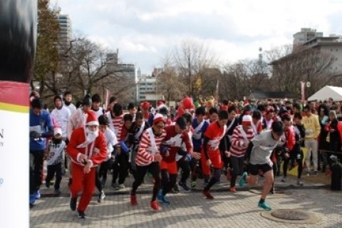 福岡・ボルドーワイン仮装リレーマラソン