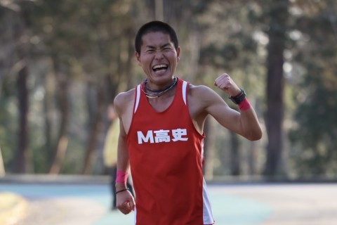 M 高史