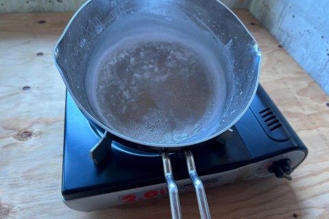 塩作り&ビーチクリーン 爆弾おにぎり作り体験