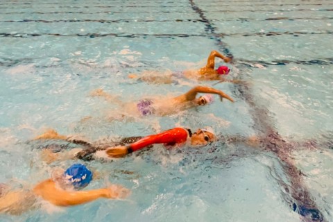 プジョーシトロエン福山『スイム祭り』タイムトライアル＆スイムリレー（限定９チーム先着順）