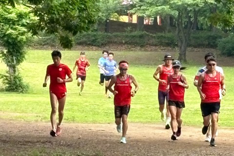 ファルトレク（1分速く＋30秒ジョグ）×75本