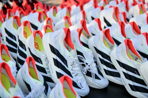 ADIDAS ADIZERO トライオンイベント @ エアトラック