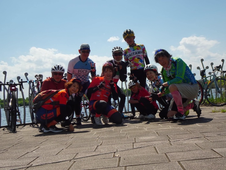 第２回解散後、彩湖公園での記念撮影