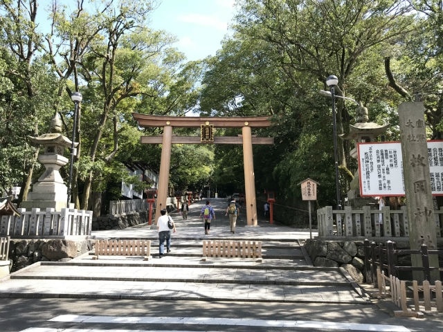 経由地点：枚岡神社