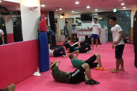 目覚めよ！私の腹筋！腹筋教室