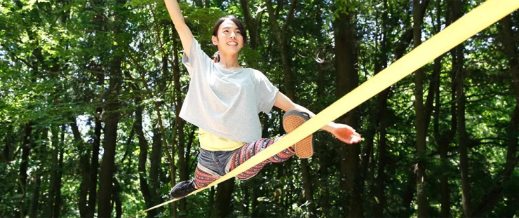 スラックラインパフォーマンス