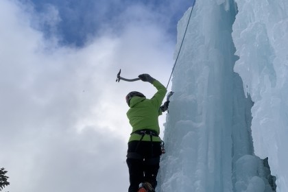 アイスクライミング講習会 ビギナー/初級 @赤岳鉱泉アイスキャンディー