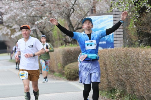 11月22日8:30- 【サブ3.5】ペース走 4'55/km 15km＠駒沢公園