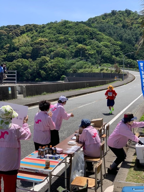 エイド（給水所）出迎え