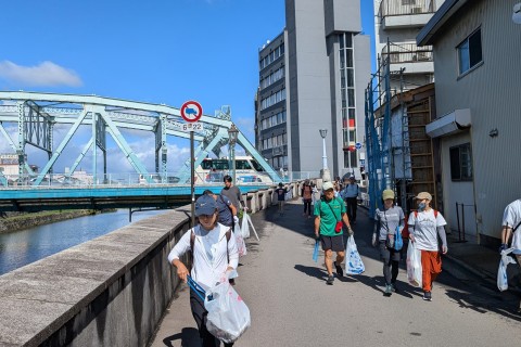 海ごみゼロ大作戦！海洋生物お絵かきプロギング