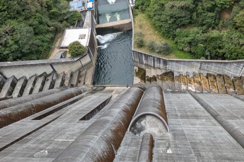 小里川ダム階段レース