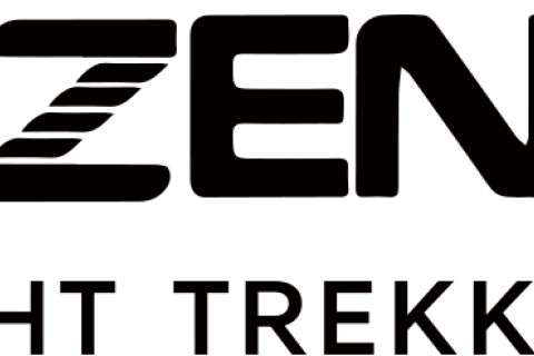 Tokyo100　ZENONE　ULTRA-LIGHT TRAKKING POLES　レンタル