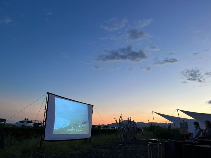 夜はPatagoniaの映像を特別上映します＊写真はイメージです