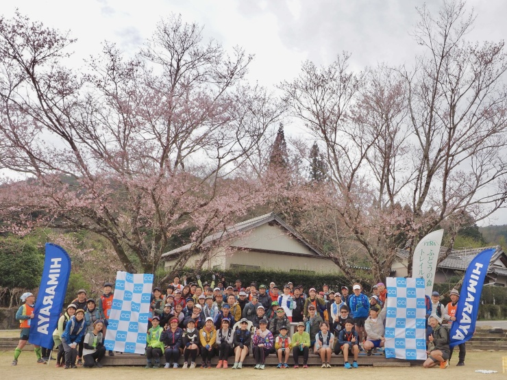 試走会説明のあとの集合写真