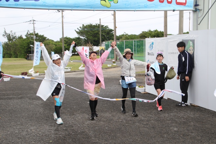 ゴールのあとは、温かい鶏飯が待ってます！