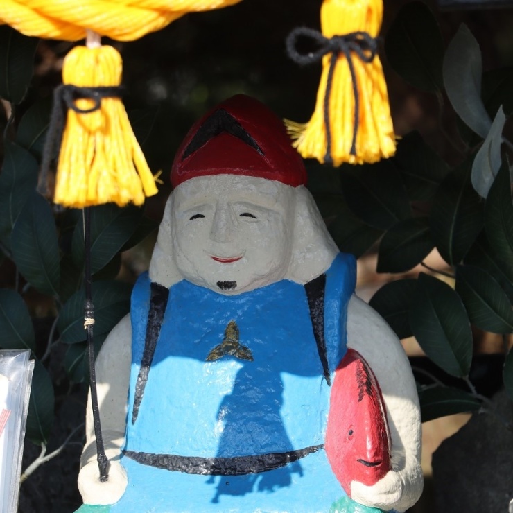 各家々には豊漁を祈願するえびす像がまつられています