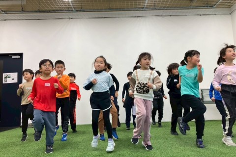 1月28日(水) スプリントドリル体験会（小学生低学年対象)＠アシックス里山スタジアム