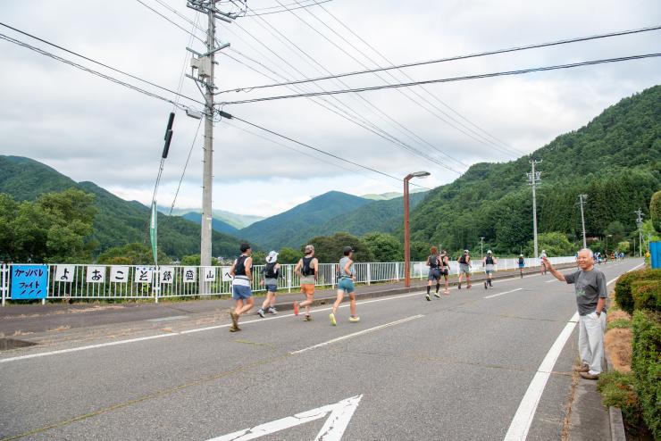 沿道からの応援