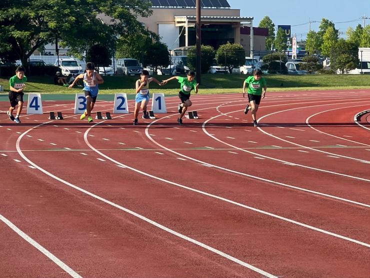 100mのタイムトライアルは全世代対象です