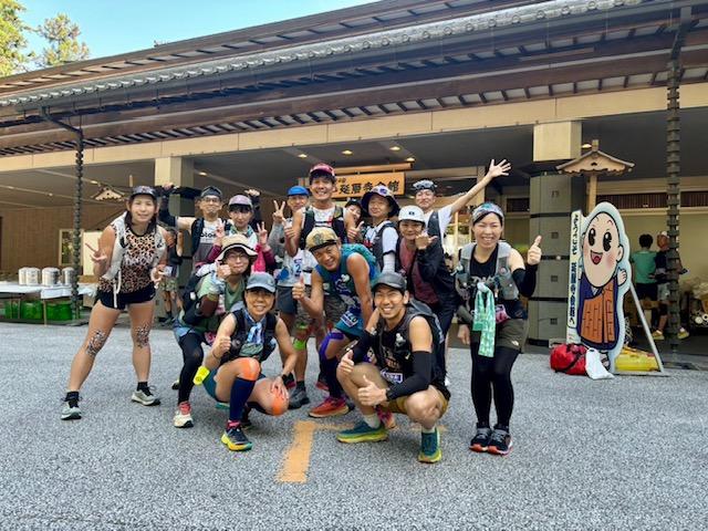 チームメンバーで大会へ参加も