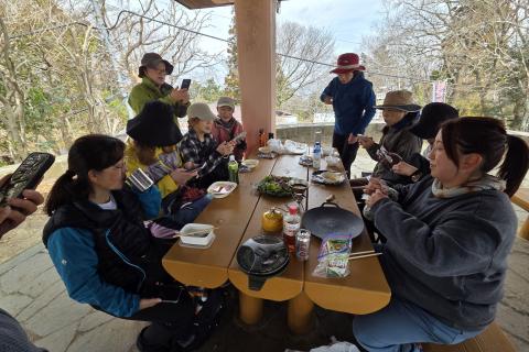 コラボ　10名様限定　平日昼間　ゆかの山メシさん　高尾山ハイキング+山飯ランチ　約7キロ　4000円