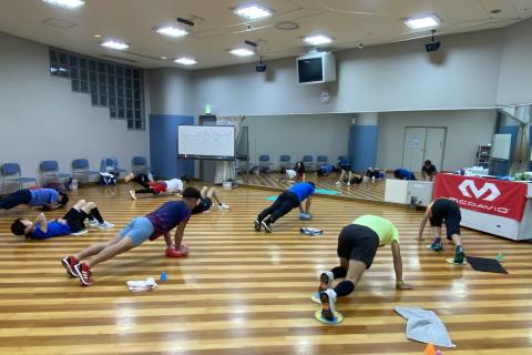 スタジオ内実施：市民ランナーのための「動きづくり運動＆筋トレ」定期練習会