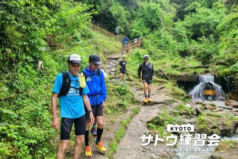 息をのむ赤いじゅうたん 絶景の葛城高原ツツジラン 47㌔【サトウ練習会】
