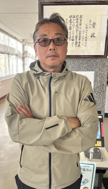 山の手高校長距離陸上部梶山監督（東海大学第四高等学校、順天堂大学卒業）