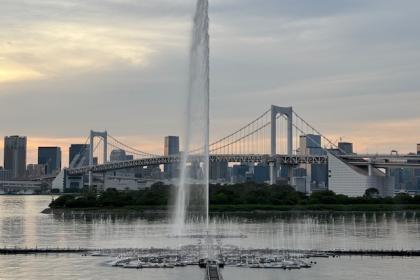 ランステ®のイブニングウォーク 6月：お台場の噴水ショーからレインボーブリッジを渡る15キロ